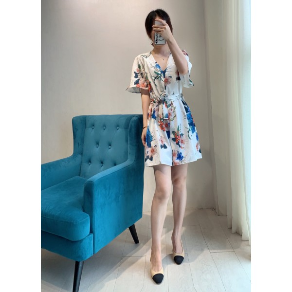 UK 2020 New Collections  Floral Print Short Sleeves  One Piece Jumpsuit  Plus size V Neck